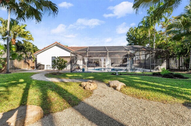 Building Photo - 1611 NW 101st Way