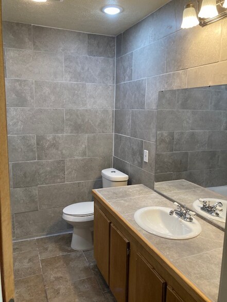 Building Photo - 3322 Kingham Rd