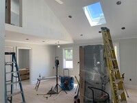 Building Photo - 144 2nd St