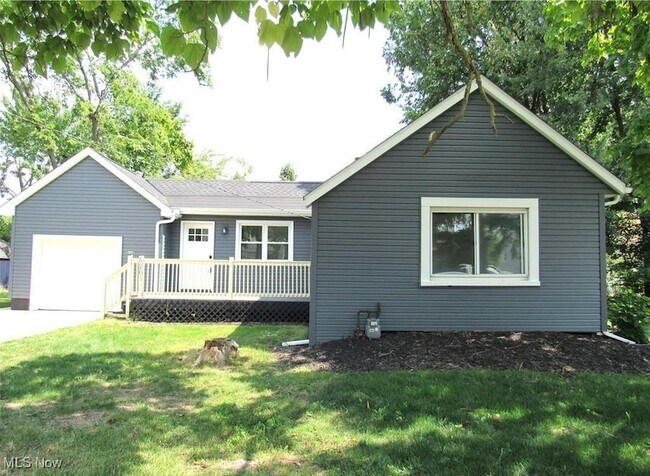 Building Photo - 5265 W 149th St