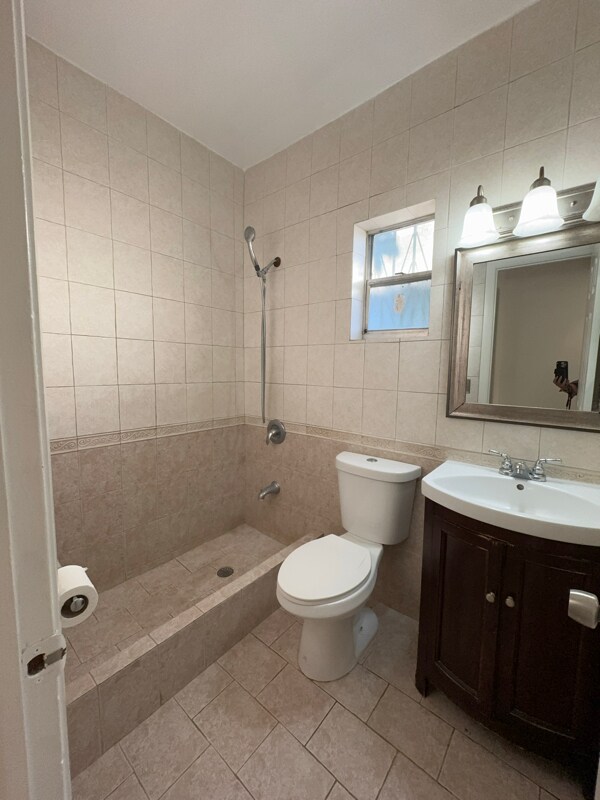 Building Photo - 1715 SW 67th Ct