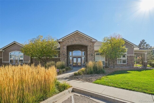 Building Photo - Maintenance Free Englewood Condo