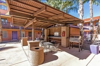 Building Photo - MINUTES FROM U of A - Partially Furnish Condo - 10th Street Condominiums