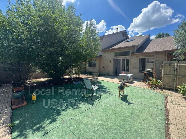 Building Photo - 1742 N Blue Spruce Cir