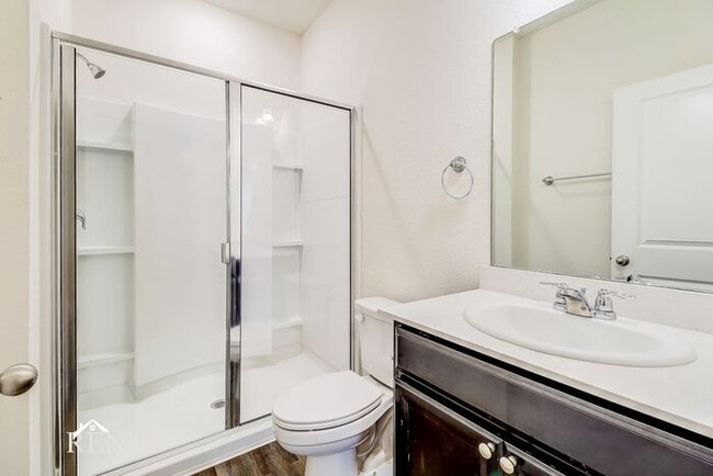 Building Photo - 6218 Old Bridge Way