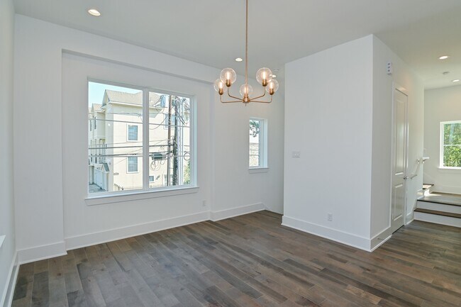 Building Photo - 4317 Koehler St