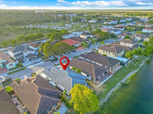 Building Photo - 1205 SW 146th Ct