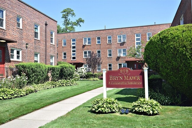 Primary Photo - 275 Maple Ave