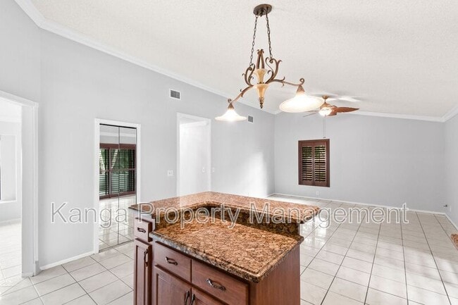 Building Photo - 4105 Shelley Rd S