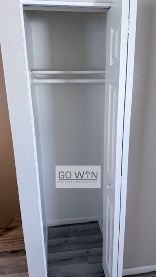 Building Photo - 755 W 1st Ave