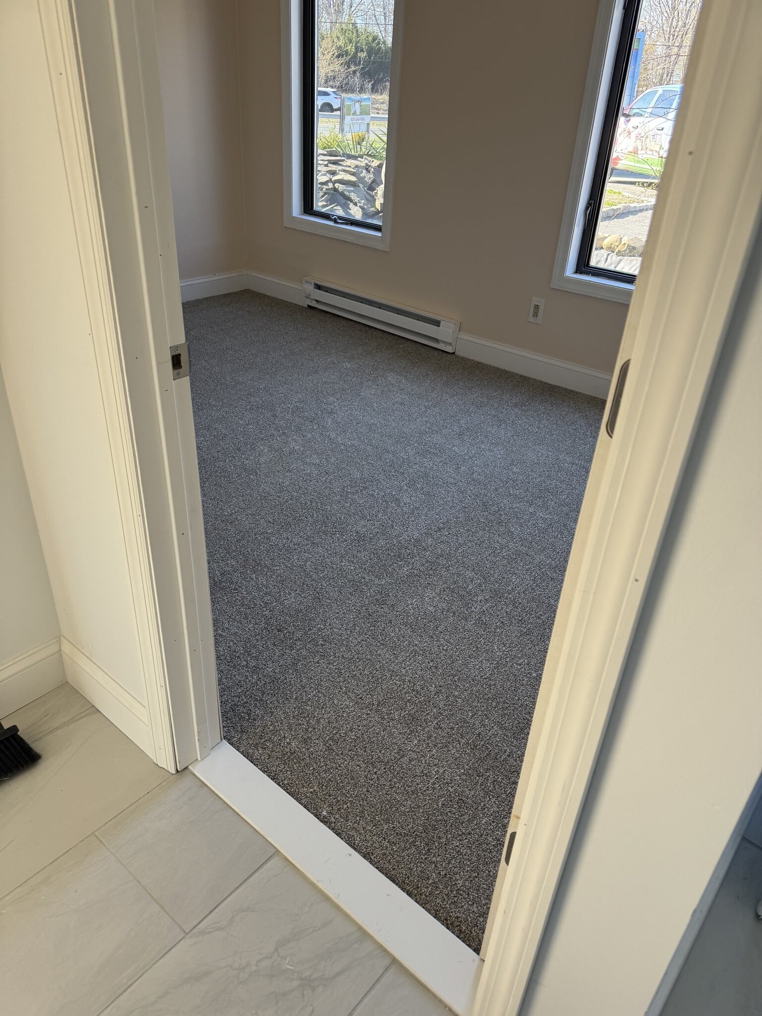 Building Photo - 4515 Nesconset Hwy