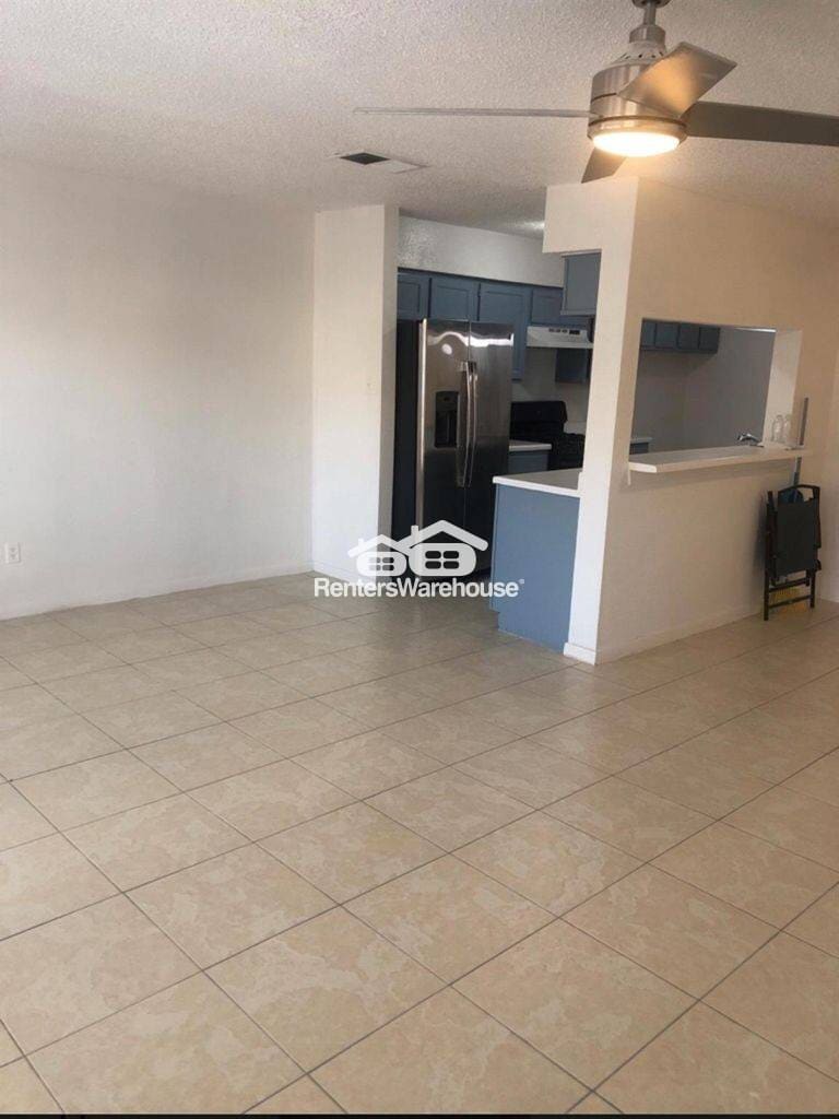 Building Photo - 6456 Kentwick Dr