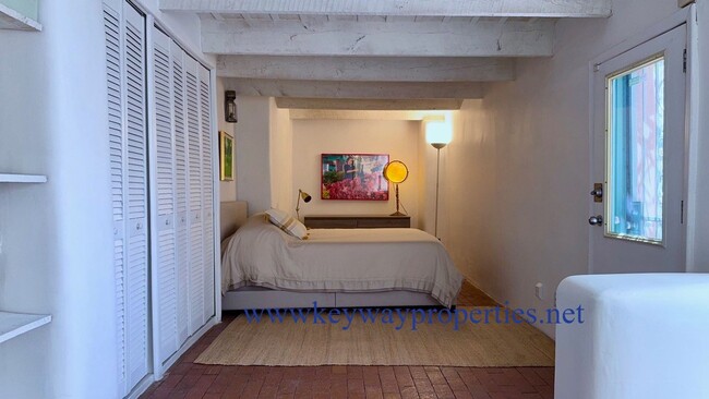 Building Photo - Classic New Mexican Adobe Retreat in the Heart of Los Ranchos