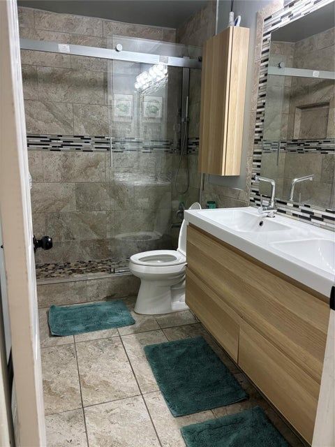 Building Photo - 6421 Crossbow Ct