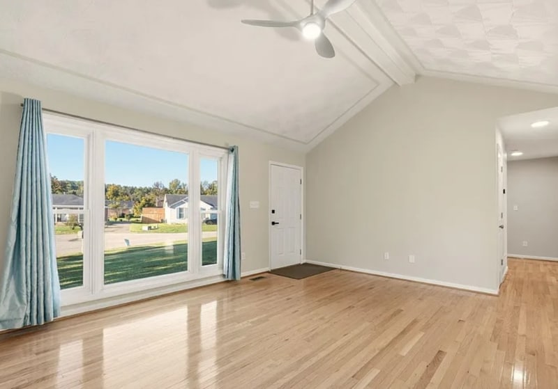 Building Photo - 10413 Gisela Ct