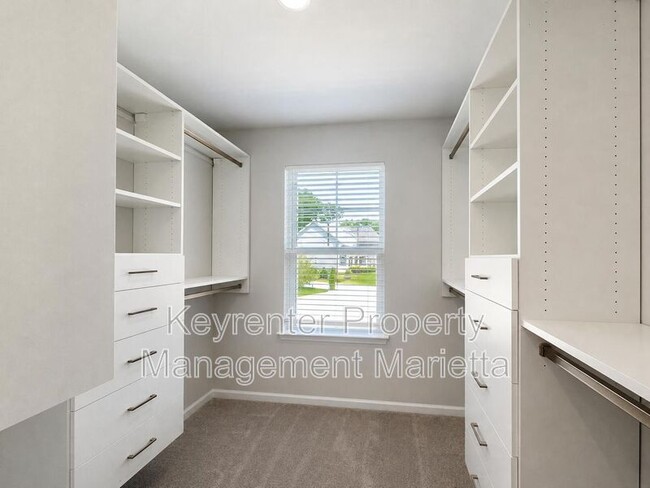 Building Photo - 101 Honeydew Ln