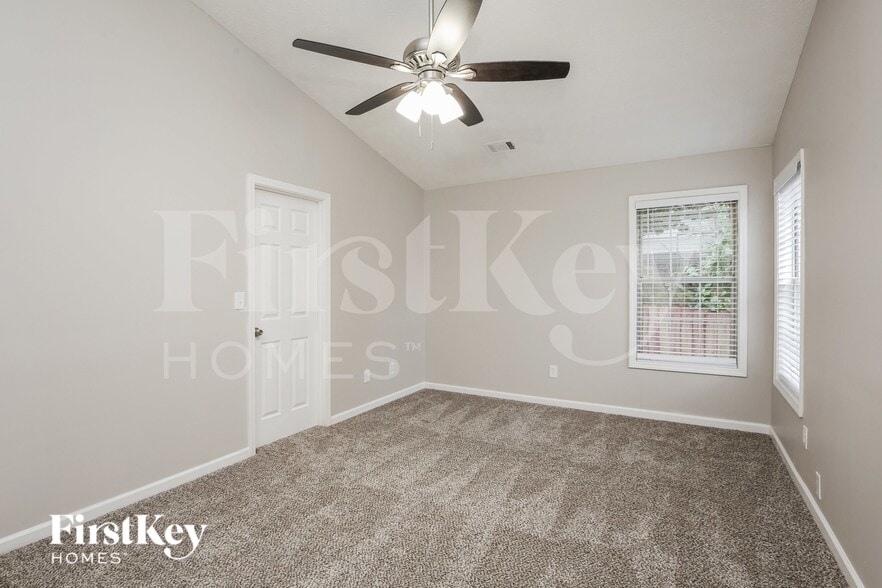 Building Photo - 181 Clarion Rd