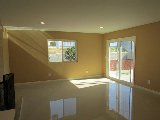 Building Photo - 8050 Columbus St