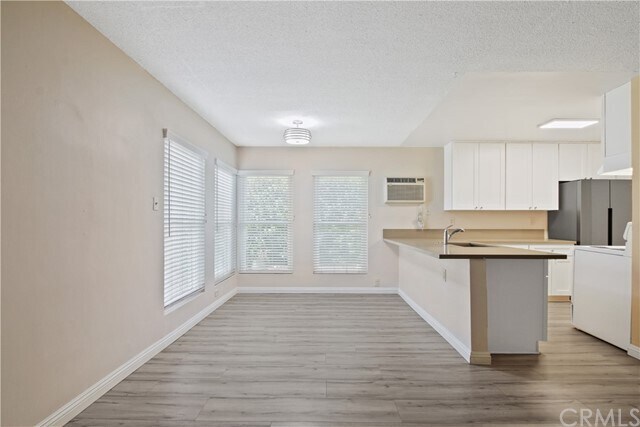 Building Photo - 720 Ridgeway Ln
