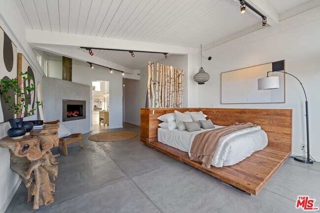 Building Photo - 23701 Harbor Vista Dr