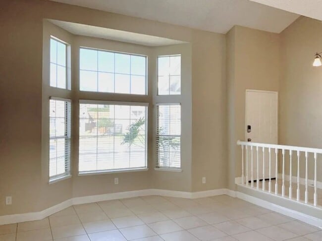 Building Photo - 10750 Spyglass Dr