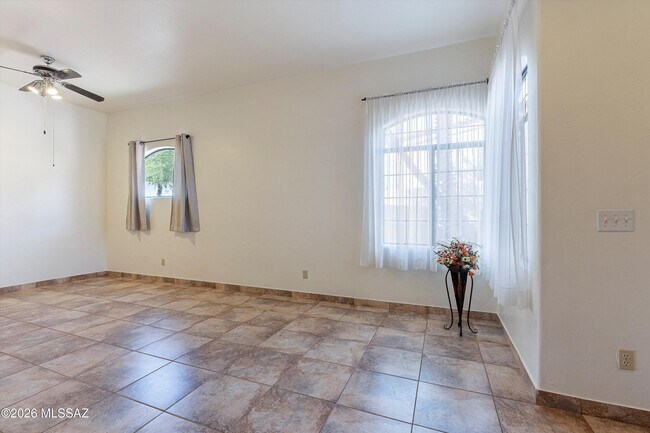 Building Photo - 3177 Flowering Cactus Ct