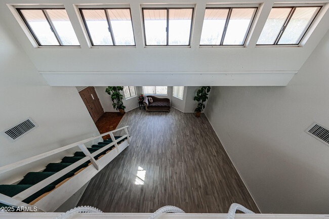 Building Photo - 8531 W Pinnacle Peak Rd