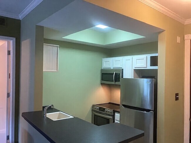 Building Photo - 4515 Briar Hollow Pl