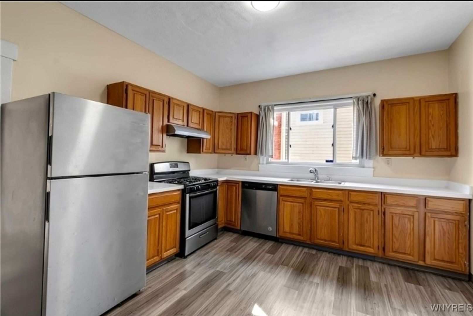 Building Photo - 137 Southside Pkwy