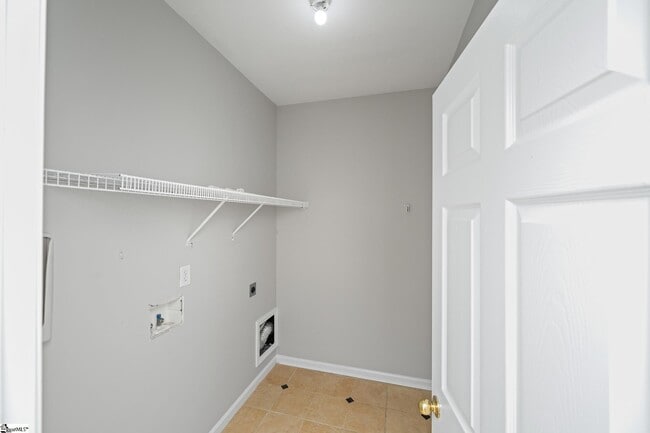 Building Photo - 113 Carissa Ct