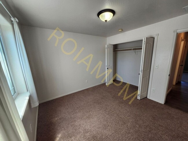 Building Photo - Charming 3-Bed 2-Bath HOUSE in Filer
