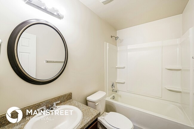 Building Photo - 331 Woodland Trl