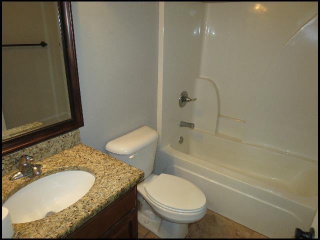 Building Photo - 3323 Moss Creek Dr