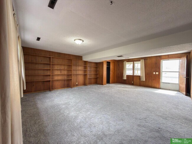 Building Photo - 5029 Arbor Cir