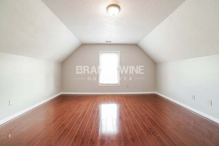 Building Photo - 7477 Stonington Dr
