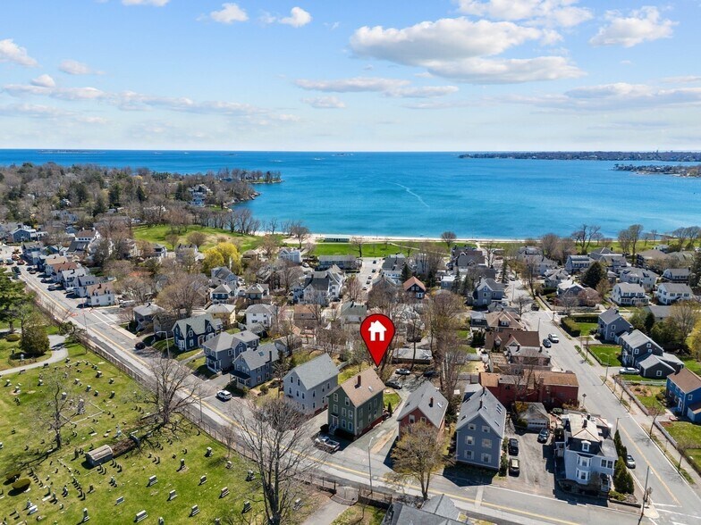 Primary Photo - 55 Hale St