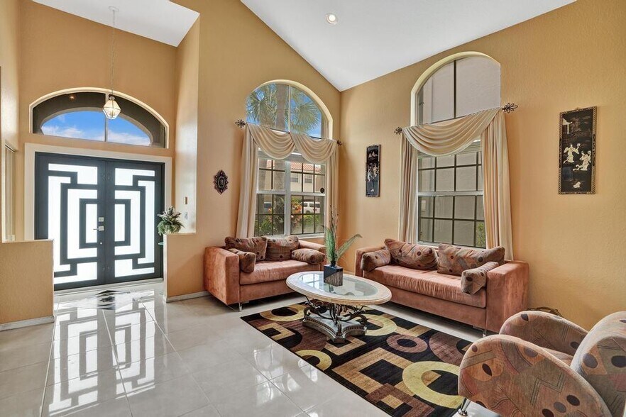 Building Photo - 1581 NW 159th Ave