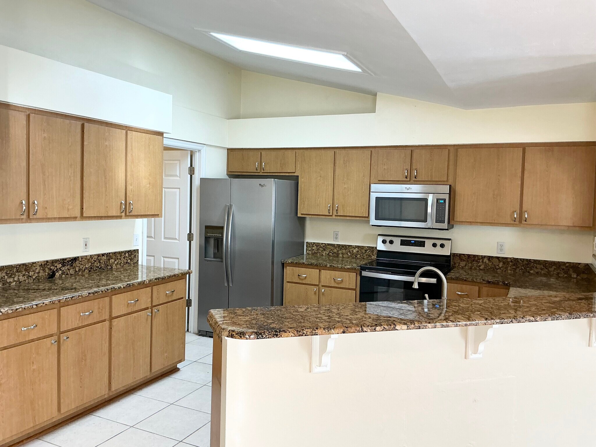 Building Photo - 8707 NW 10th Pl