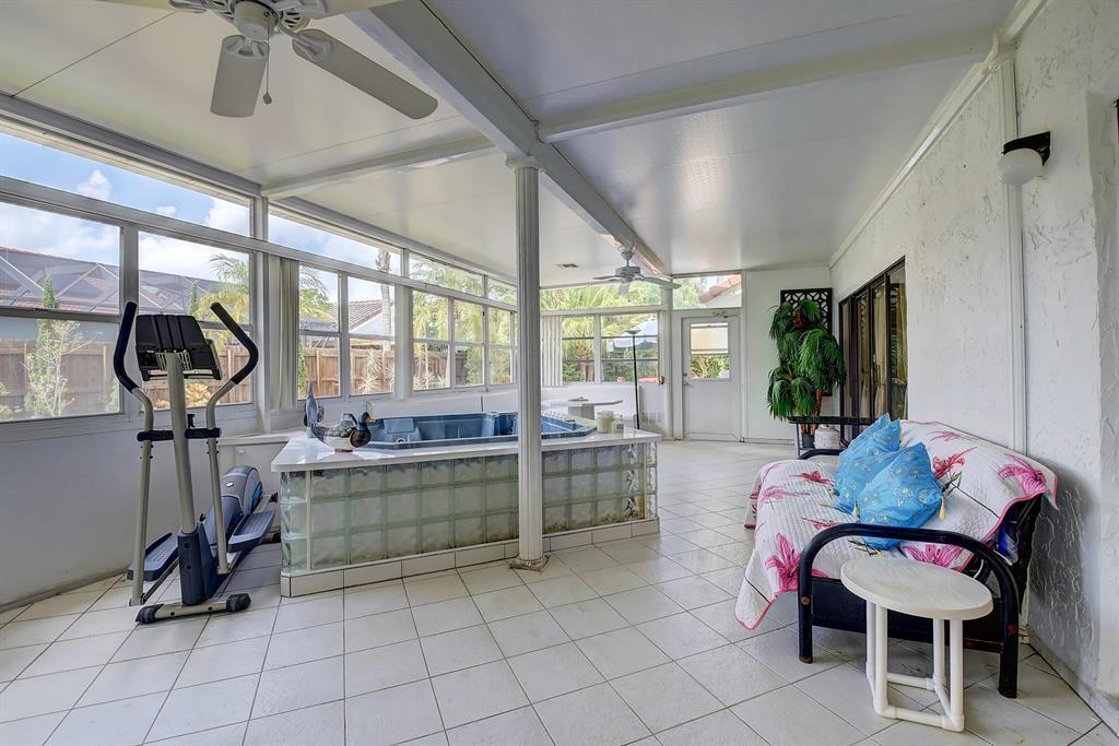 Building Photo - 9565 El Clair Ranch Road ., Boynton Beach, FL 3343