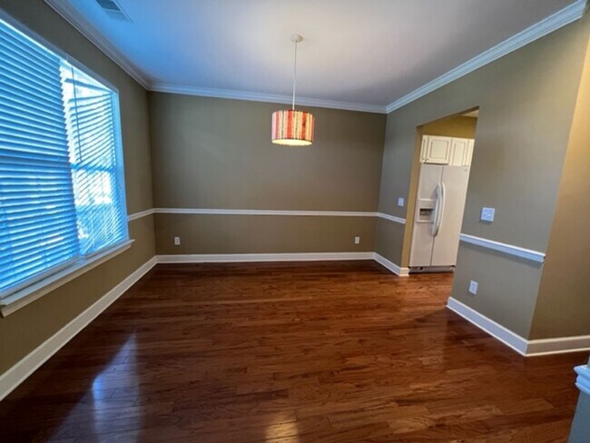 Building Photo - 3 Bedroom 3.5 Bath Townhouse in Whitney Lakes - Johns Island