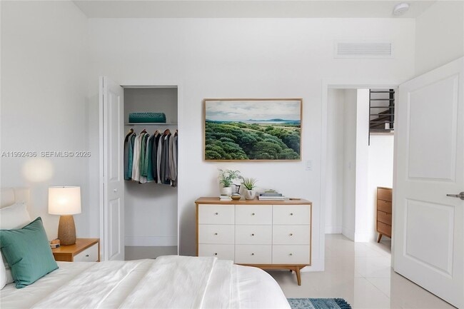 Building Photo - 1841 SW 145th Ave