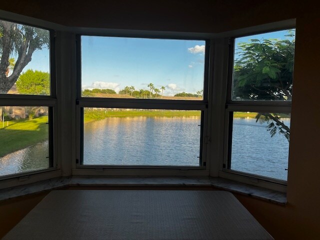 Building Photo - 2621 SE 12th Rd