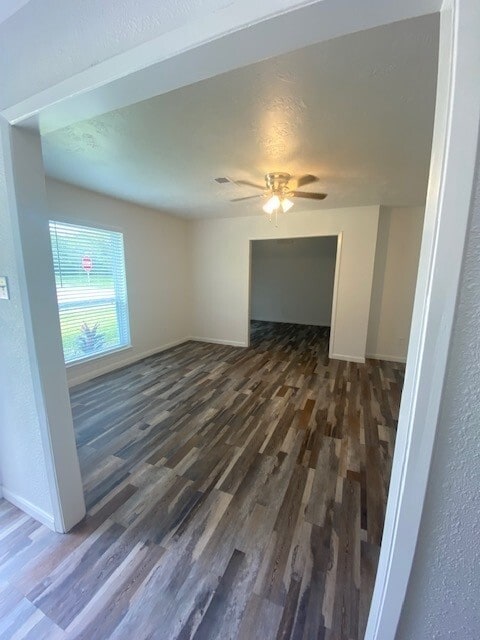 Building Photo - 3803 Regency Dr