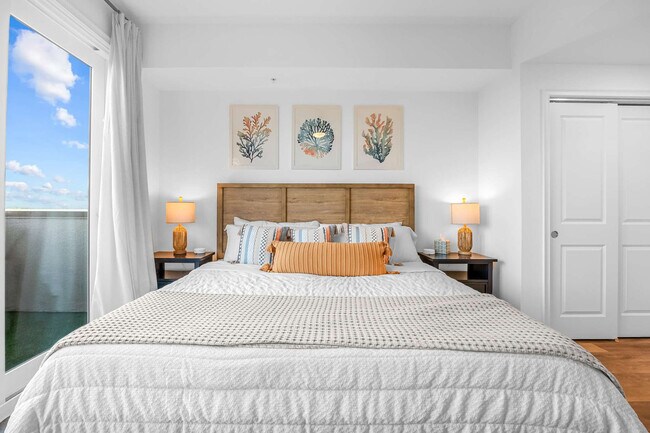 Building Photo - 605 Kemp St