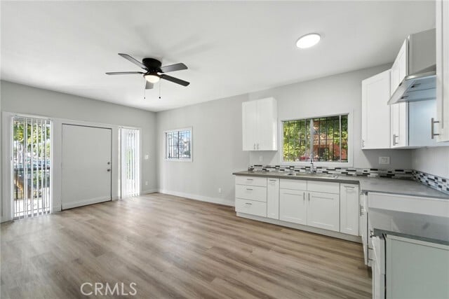 Building Photo - 873 W 41st Dr