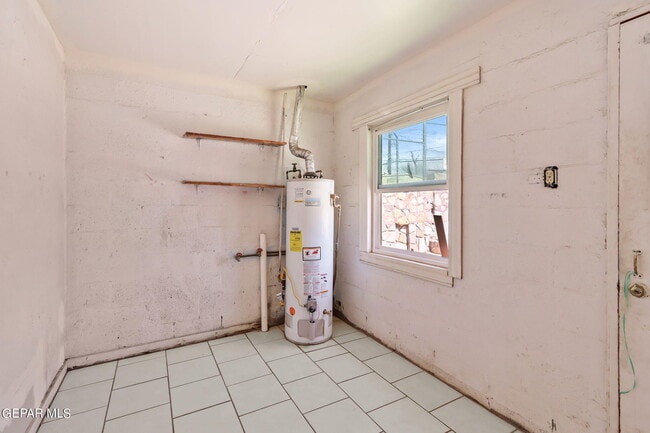 Building Photo - 7707 Parral Dr