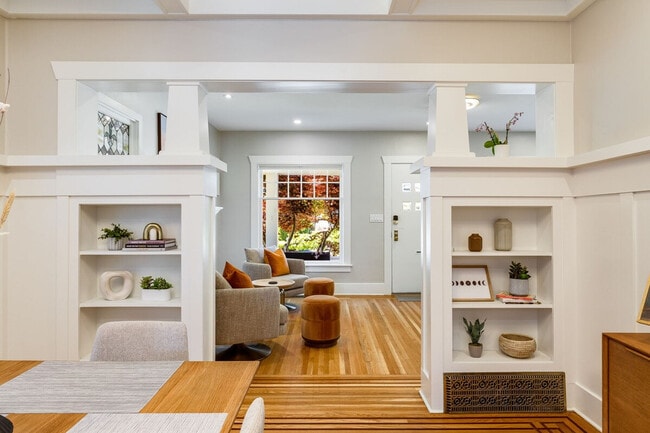 Building Photo - 1706 Warren Ave N