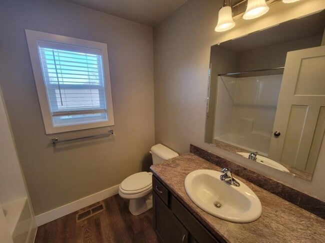 Building Photo - 3 bedroom in Billings MT 59102