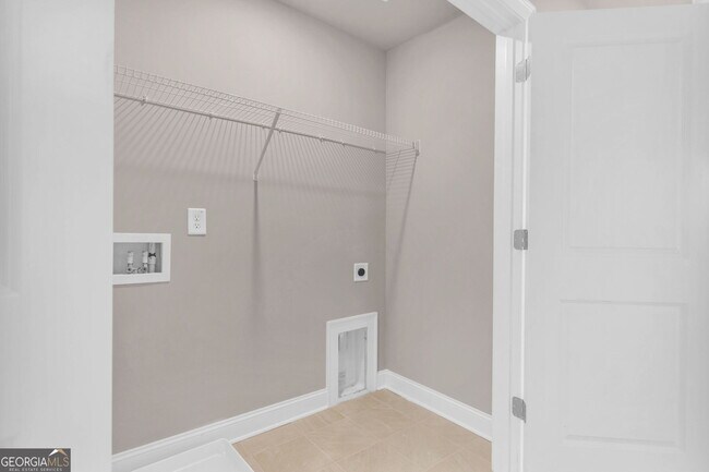 Building Photo - 423 Lincoln St