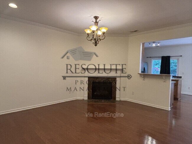 Building Photo - 318 Anterbury Dr